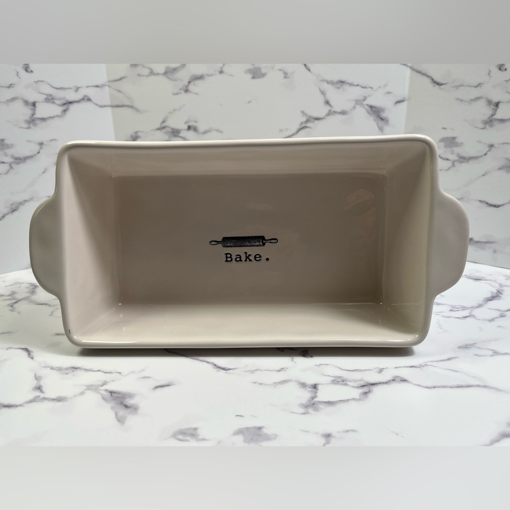 Rae Dunn By Magenta Icon Farm Line Farmhouse Loaf Baking Dish-Pre-owned, EUC - Picture 3 of 4